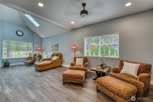 814 Jewil Drive, Fox Island, WA 98333