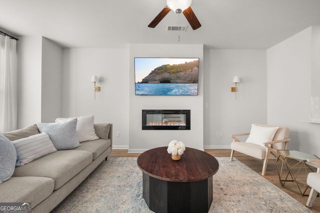 305 Cobalt Drive, Fayetteville, GA 30214