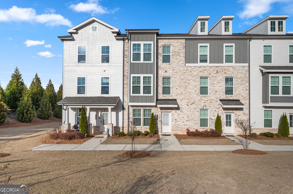 305 Cobalt Drive, Fayetteville, GA 30214