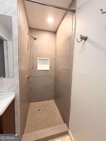 300 Robinson Drive, Carrollton, GA 30117
