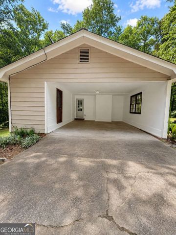 300 Robinson Drive, Carrollton, GA 30117
