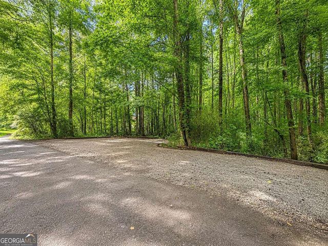 300 Robinson Drive, Carrollton, GA 30117