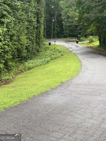 300 Robinson Drive, Carrollton, GA 30117