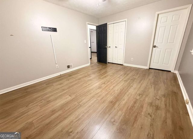 300 Robinson Drive, Carrollton, GA 30117