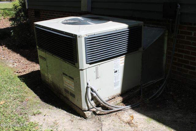 530 Woodfield Road, Whiteville, NC 28472