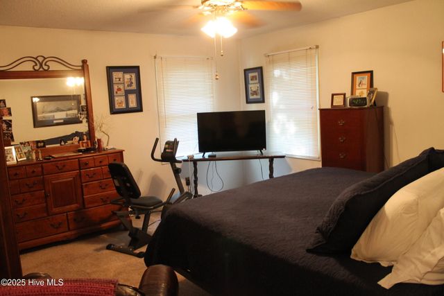 530 Woodfield Road, Whiteville, NC 28472