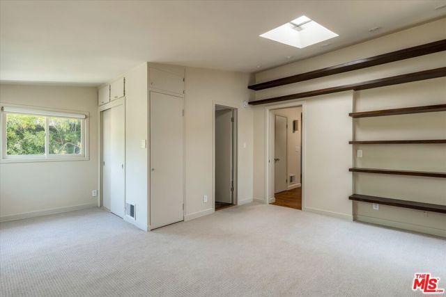 2412 Canyon Oak Drive, Los Angeles, CA 90068