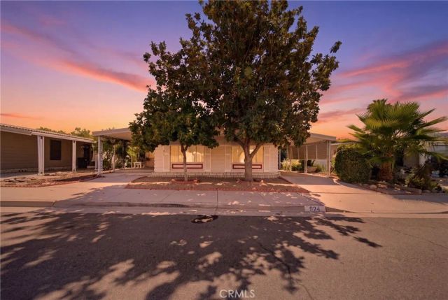 924 San Francisco, Hemet, CA 92543