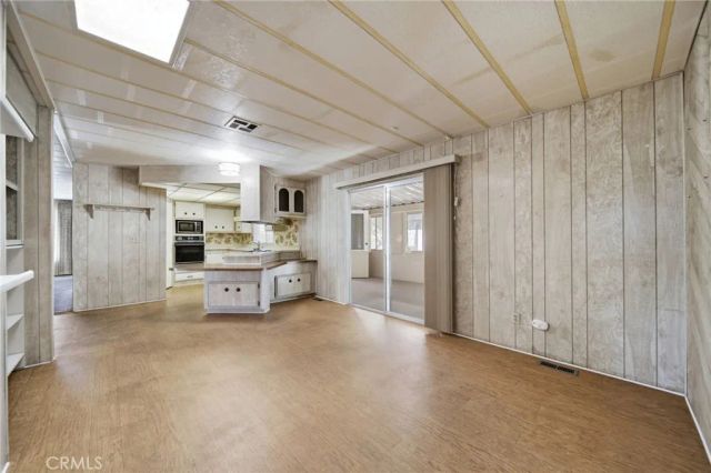 924 San Francisco, Hemet, CA 92543