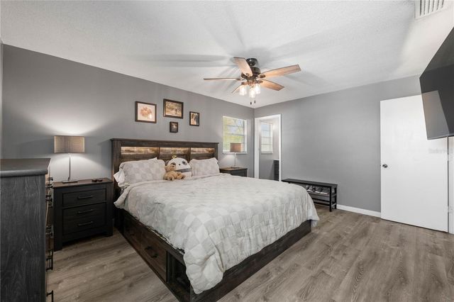 1960 UNION STREET 28, Clearwater, FL 33763