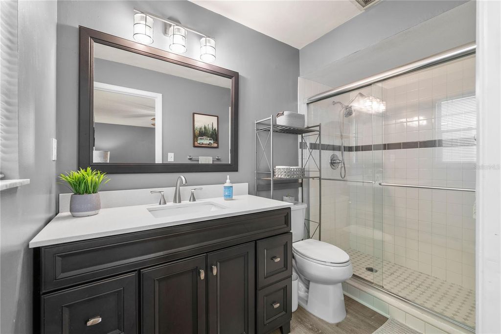 Image 11 of property listing at 1960 UNION STREET 28, Clearwater, FL 33763