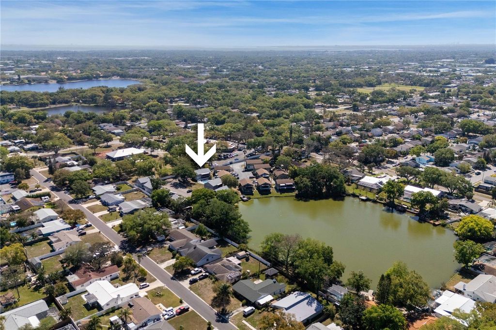 Image 22 of property listing at 1960 UNION STREET 28, Clearwater, FL 33763