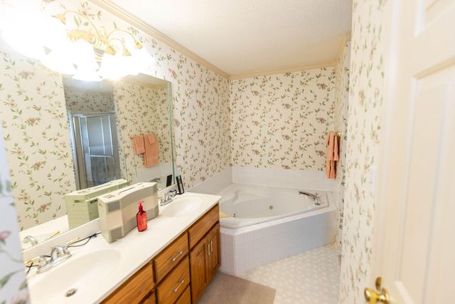 125 Hidden Loop Drive, Somerset, KY 42503