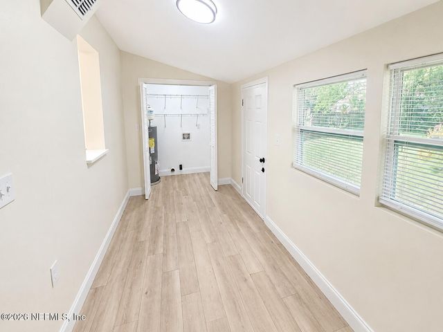 942 SARANAC Street, Jacksonville, FL 32254