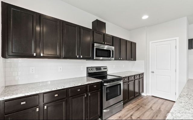 16406 45th Avenue E, Tacoma, WA 98446