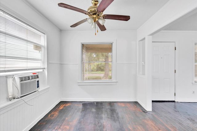 3530 Griggs Road, Houston, TX 77021