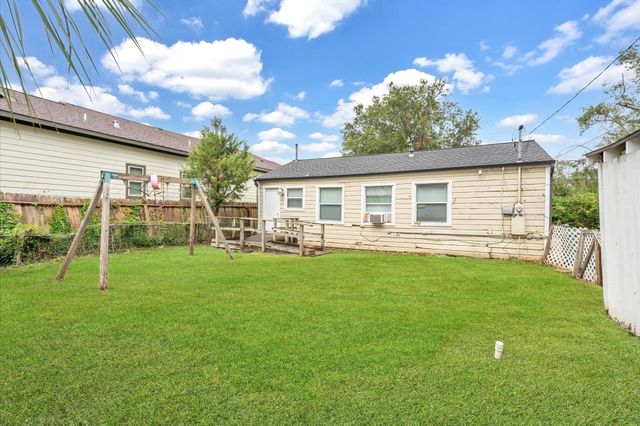 3530 Griggs Road, Houston, TX 77021