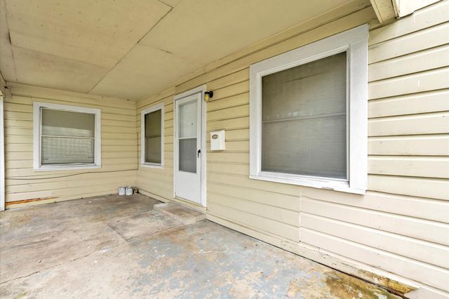 3530 Griggs Road, Houston, TX 77021