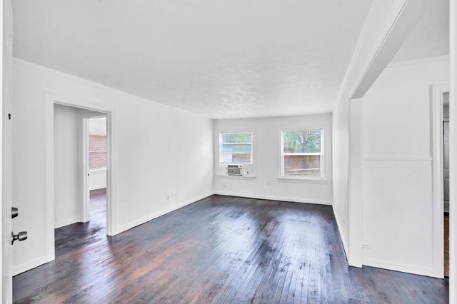 3530 Griggs Road, Houston, TX 77021