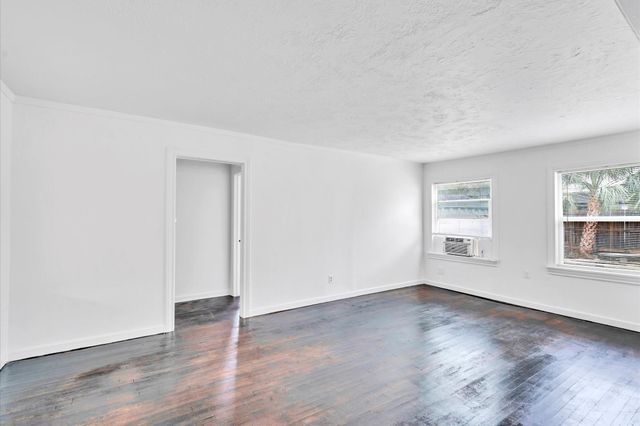3530 Griggs Road, Houston, TX 77021
