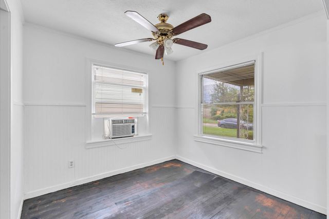 3530 Griggs Road, Houston, TX 77021