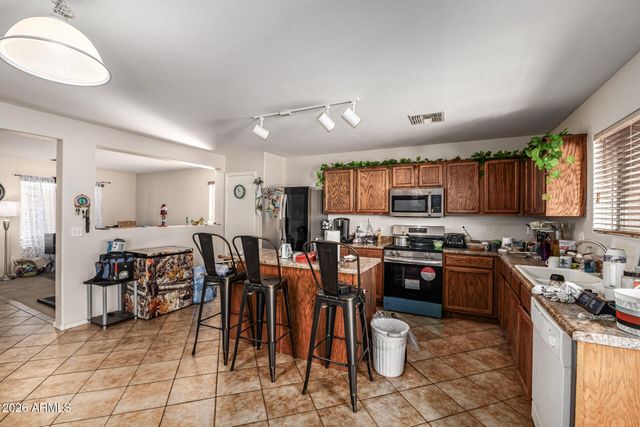 7304 S SUNSET Way, Buckeye, AZ 85326