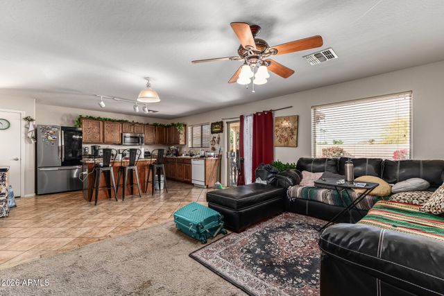 7304 S SUNSET Way, Buckeye, AZ 85326