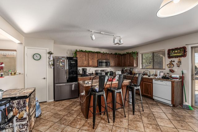 7304 S SUNSET Way, Buckeye, AZ 85326