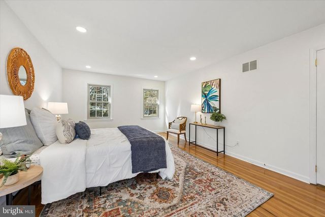 712 WICKERSHAM LN, Kennett Square, PA 19348