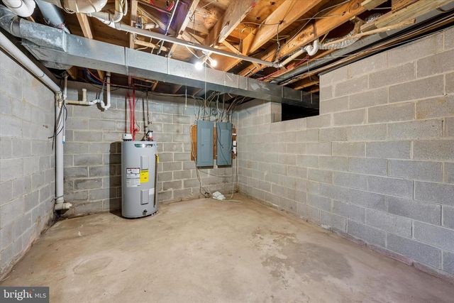 712 WICKERSHAM LN, Kennett Square, PA 19348