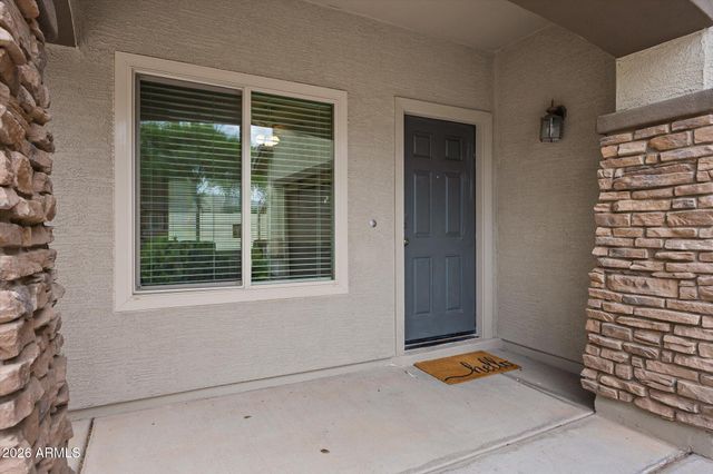 2903 S NIELSON Street, Gilbert, AZ 85295