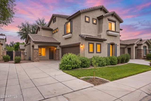 2903 S NIELSON Street, Gilbert, AZ 85295