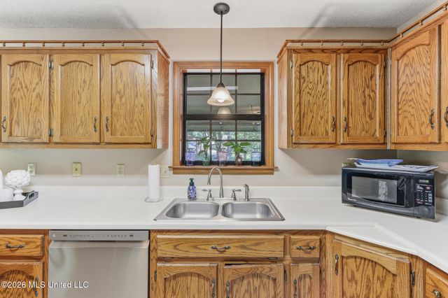 6225 Tranquil Drive, Olive Branch, MS 38654