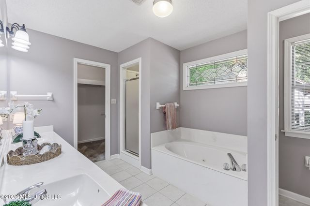 6225 Tranquil Drive, Olive Branch, MS 38654