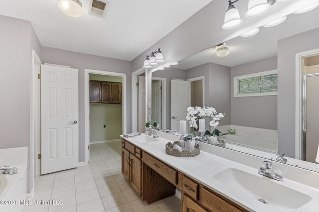 6225 Tranquil Drive, Olive Branch, MS 38654