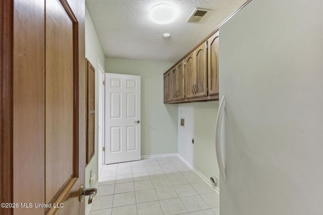 6225 Tranquil Drive, Olive Branch, MS 38654