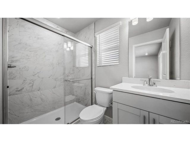 3407 Pearwood Dr, Johnstown, CO 80534