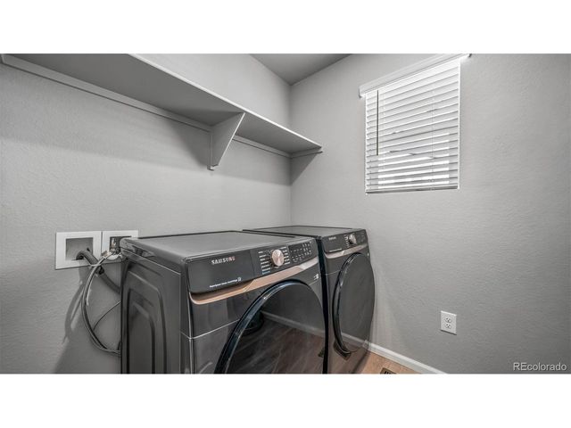 3407 Pearwood Dr, Johnstown, CO 80534