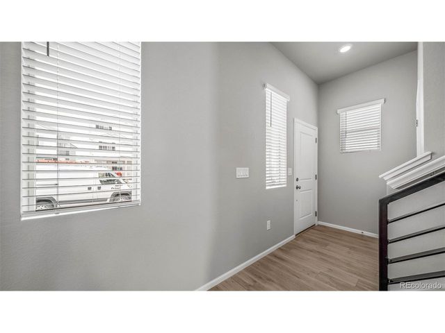 3407 Pearwood Dr, Johnstown, CO 80534