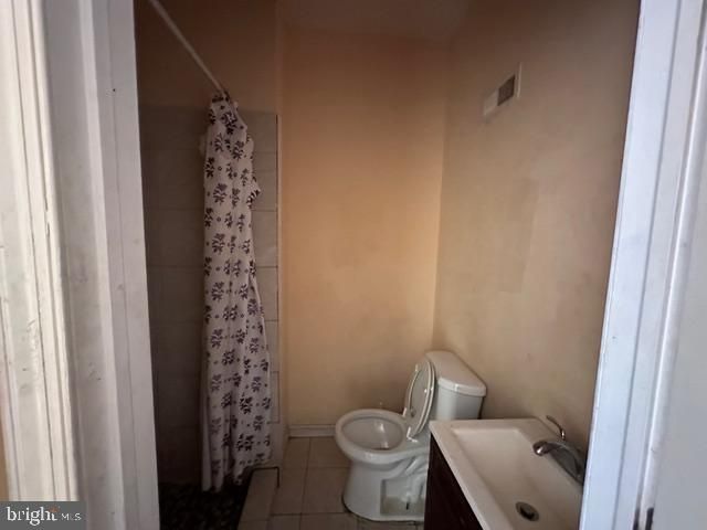 2342 N CAMAC ST, Philadelphia, PA 19133