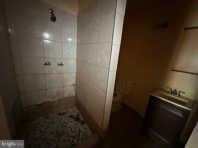 2342 N CAMAC ST, Philadelphia, PA 19133