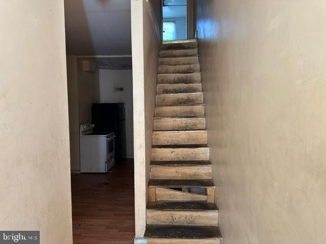 2342 N CAMAC ST, Philadelphia, PA 19133