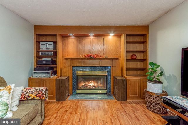 2322 ALAVA CT, Waldorf, MD 20603
