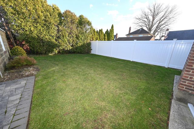 249 Grange Street, Franklin Square, NY 11010