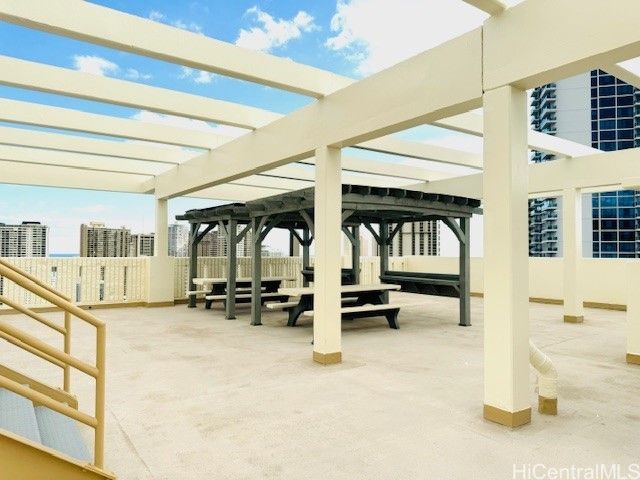 1655 Makaloa Street 410, Honolulu, HI 96814