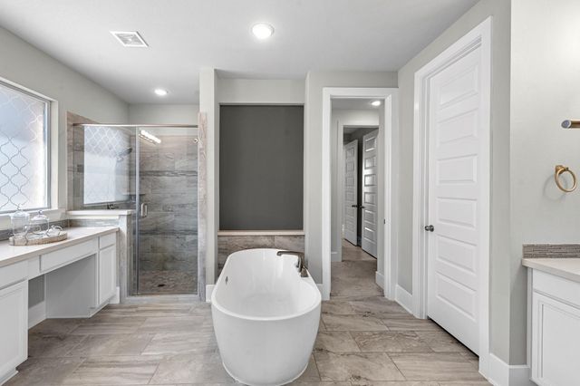 19815 Broken Cactus Drive, Cypress, TX 77433