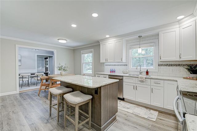 1016 Fenimore Street, Winston-salem, NC 27103