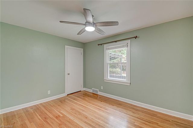 1016 Fenimore Street, Winston-salem, NC 27103