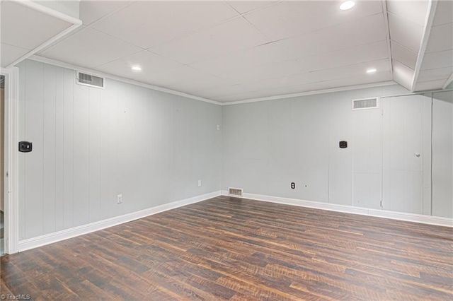 1016 Fenimore Street, Winston-salem, NC 27103