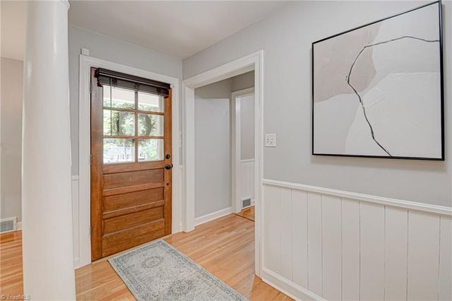 1016 Fenimore Street, Winston-salem, NC 27103
